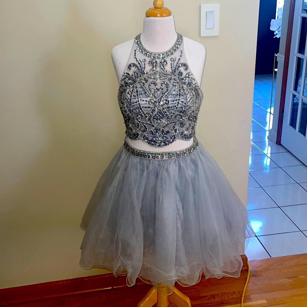 2piece formal skirt/top by Intrigue by Blush size0